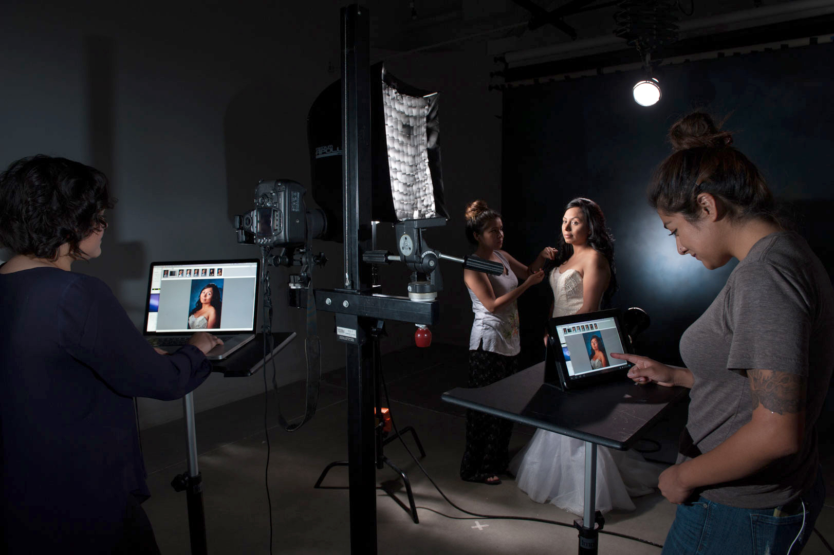      Photo Dept Studio Portrait 